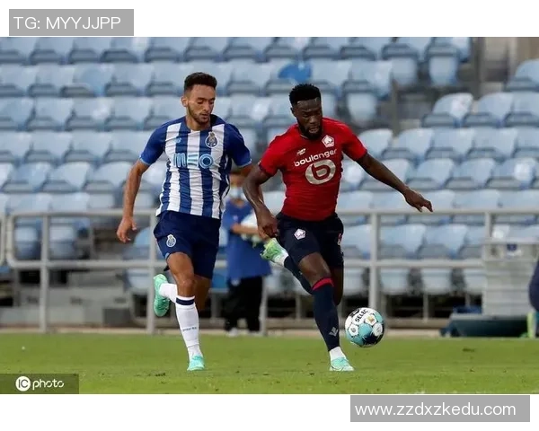 曼联友谊赛大胜波尔图五球狂潮补时进球点燃全场激情