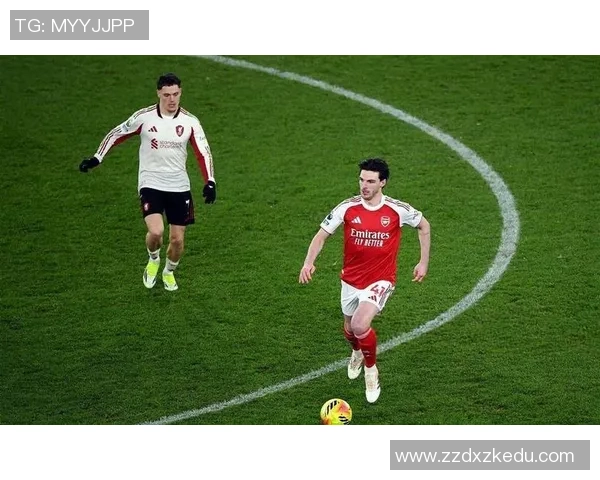 德甲盛宴阿森纳狂胜曼联四球补时进球点燃全场激情