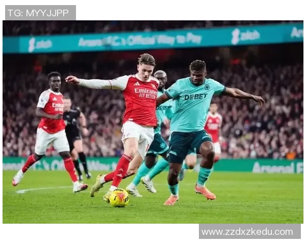 德甲精彩对决AC米兰强势击败阿森纳全场沸腾绝杀瞬间令人振奋 德甲精彩对决AC米兰强势击败阿森纳全场沸腾绝杀瞬间令人振奋