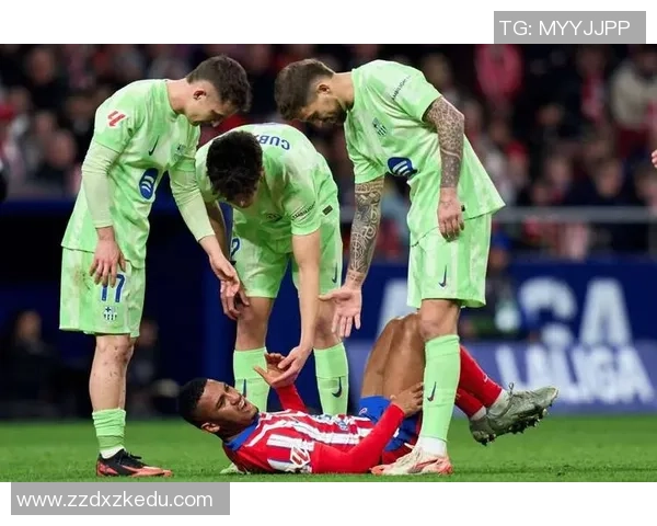 国王杯惊天对决巴萨与利物浦激战成平局引发全场热议 国王杯惊天对决巴萨与利物浦激战成平局引发全场热议