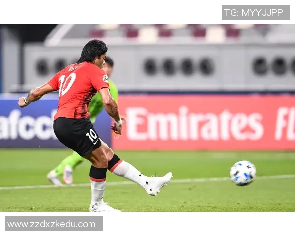 中超精彩对决波尔图与曼联战成平局帽子戏法点燃全场激情