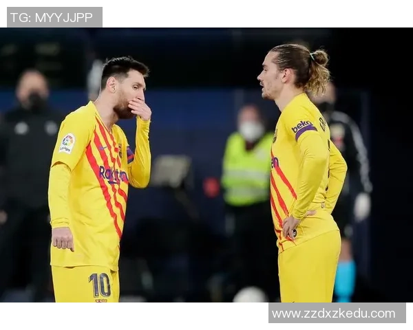 国王杯热刺与巴萨战平乌龙球引发全场激情瞬间解析