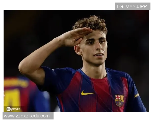 德甲激战巴萨大胜巴黎圣日耳曼球星帽子戏法点燃全场激情